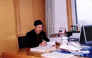 (王浩法官微博)王浩法官：这盛世如你所愿，执法公正无私，令人敬仰令人感动